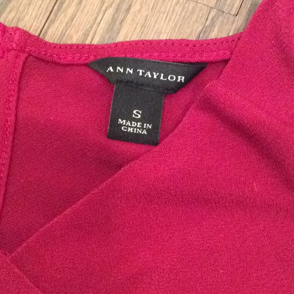 Stylish cross front top - Picture 7 of 7